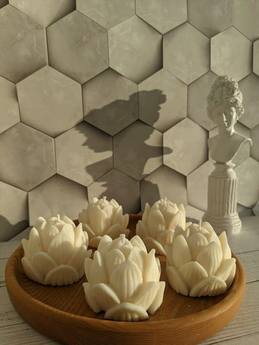 Premium Lotus Scented Candle