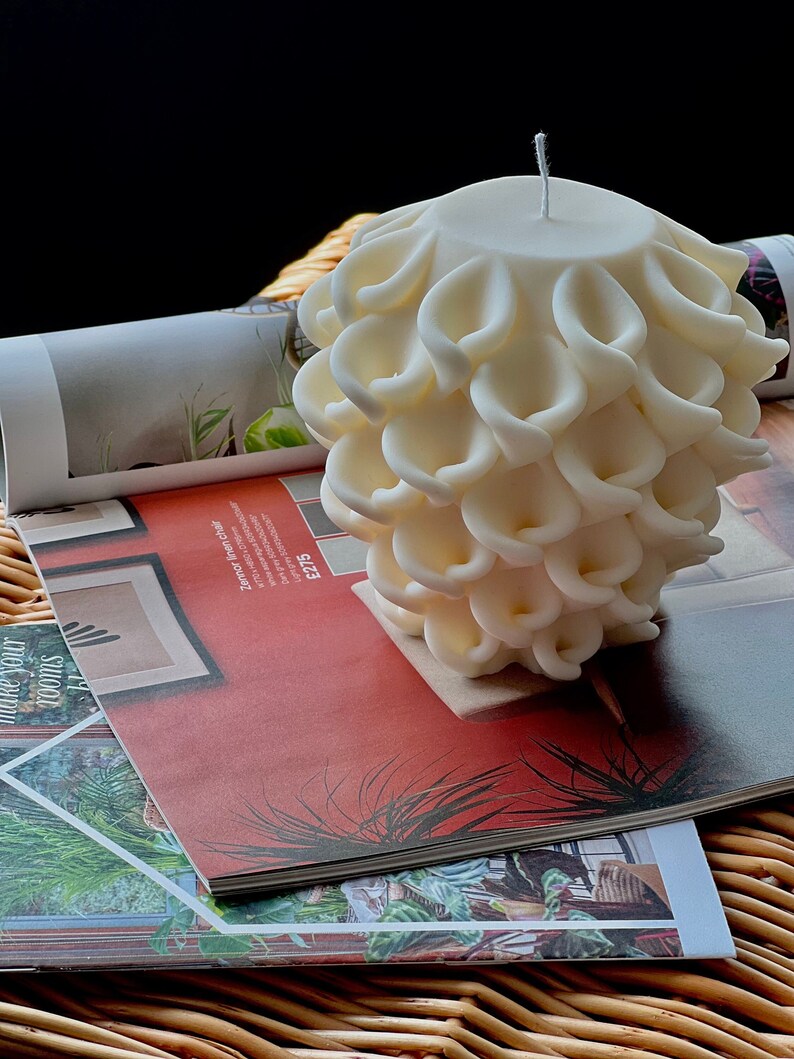 Huge Morning Glory Candle